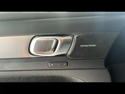 Photo 11 Volvo Xc40  B3 163ch Plus DCT 7