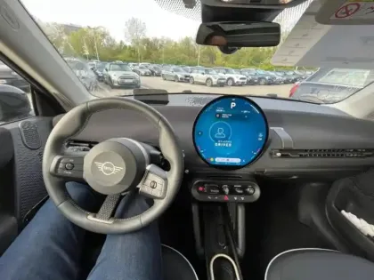 Photo 10 Mini Cooper Gén. IV (/F66/J01) Ph1 Classic 3