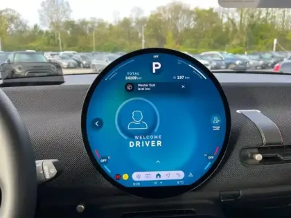 Photo 12 Mini Cooper Gén. IV (/F66/J01) Ph1 Classic 3