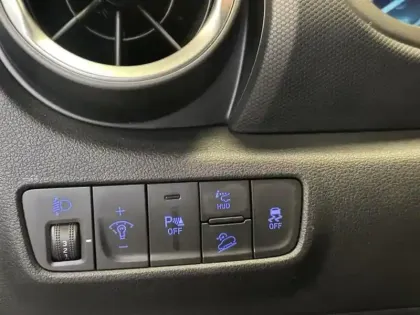 Photo 10 Hyundai Kona  1.0 T-GDi 120ch Hybrid 48V Creative