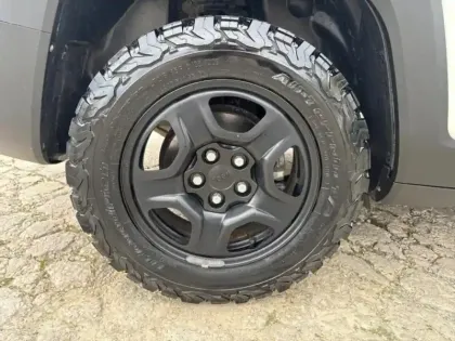 Photo 13 Jeep Renegade Gén. I Ph2 Limited 5