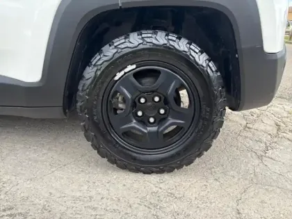 Photo 10 Jeep Renegade Gén. I Ph2 Limited 5