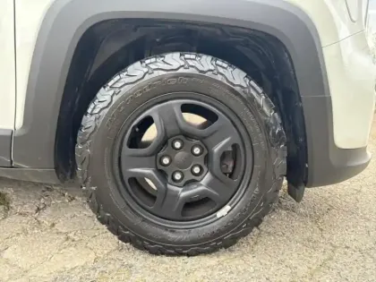 Photo 12 Jeep Renegade Gén. I Ph2 Limited 5