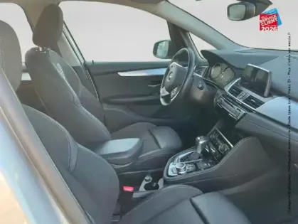 Photo 19 BMW Serie 2 Série 2 ActiveTourer 225xeA 224ch Sport