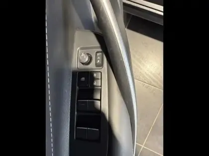 Photo 13 Toyota Corolla Gén. X Ph2 Design 5