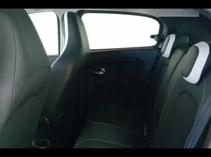 Photo 10 Renault Twingo Gén. III (C07) Ph2 NG Urban Night 5