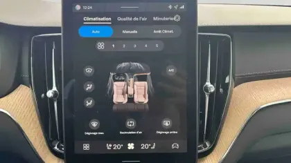 Photo 16 Volvo Xc60  T6 AWD Hybride rechargeable 253 ch+145 ch Geartronic 8