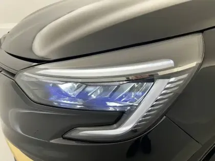 Photo 34 Renault Clio  E-Tech full hybrid 145