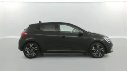 Photo 14 Renault Clio  E-Tech full hybrid 145