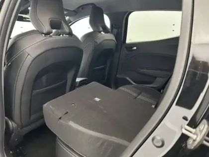 Photo 38 Renault Clio  E-Tech full hybrid 145