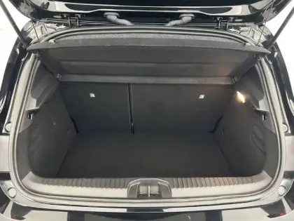 Photo 26 Renault Clio  E-Tech full hybrid 145