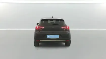 Photo 12 Renault Clio  E-Tech full hybrid 145