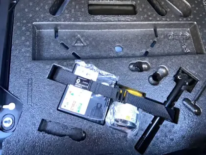 Photo 13 Renault Clio  E-Tech full hybrid 145