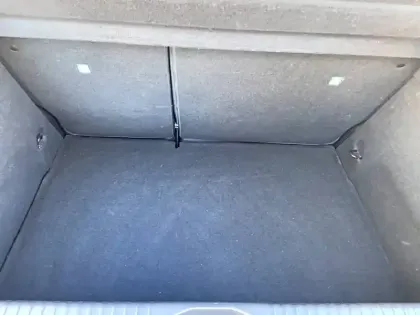 Photo 12 Renault Clio  E-Tech full hybrid 145