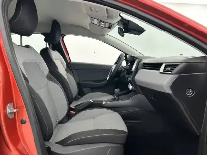 Photo 31 Renault Clio  E-Tech full hybrid 145 ch GSR2