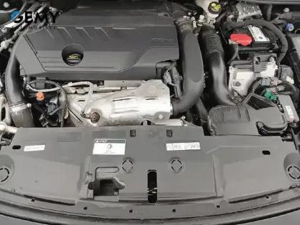 Photo 11 Peugeot 308  PHEV 180 e-EAT8