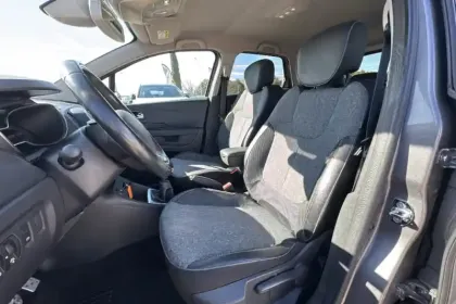 Photo 38 Renault Captur  TCe 120 Energy