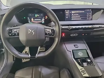 Photo 7 DS DS 4 Gén. II Ph1 La Première 5