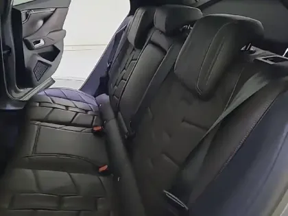 Photo 11 DS DS 4 Gén. II Ph1 La Première 5