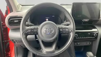 Photo 17 Toyota Yaris  Cross Hybride 116h 2WD