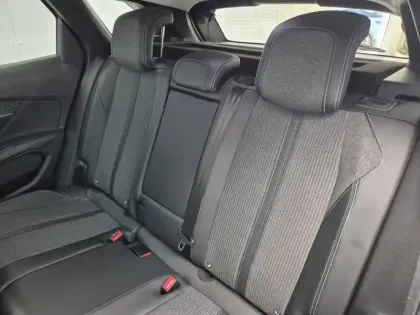 Photo 24 Peugeot 3008 Gén. II Ph2 Allure 5