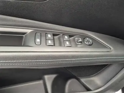 Photo 36 Peugeot 3008 Gén. II Ph2 Allure 5