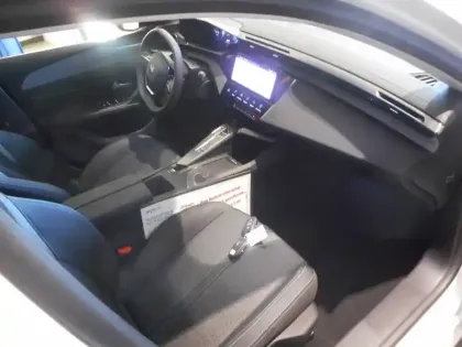 Photo 5 Peugeot 308  PureTech 130ch S&S EAT8