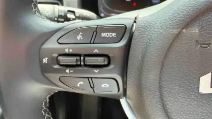 Photo 21 Kia Stonic  1.0 T-GDi 100 ch BVM6