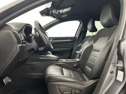 Photo 17 Renault Arkana  E-Tech hybride 145 - 22