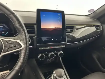 Photo 20 Renault Arkana  E-Tech hybride 145 - 22