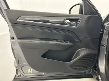 Photo 19 Renault Arkana  E-Tech hybride 145 - 22