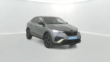 Photo 16 Renault Arkana  E-Tech hybride 145 - 22