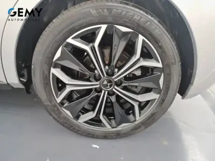 Photo 10 DS DS 4  Hybride E-Tense 225 EAT8