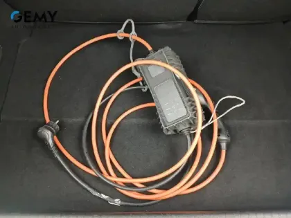 Photo 19 Peugeot 208  Electrique 50 kWh 136ch