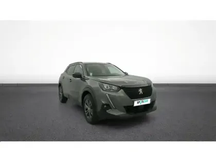 Photo 75 Peugeot 2008  PureTech 130 S&S EAT8