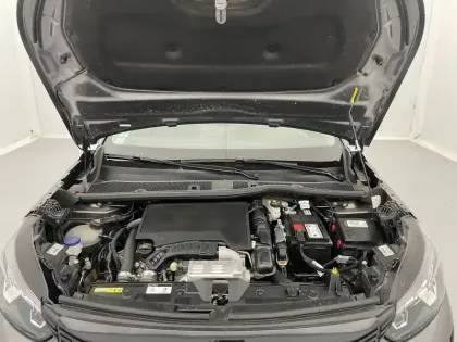 Photo 52 Peugeot 2008  PureTech 130 S&S EAT8