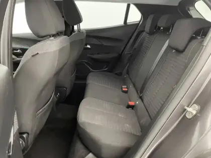 Photo 46 Peugeot 2008  PureTech 130 S&S EAT8