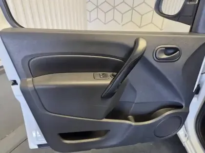 Photo 22 Renault Kangoo  Blue dCi 80