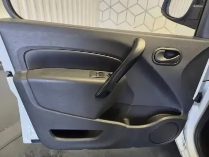 Photo 37 Renault Kangoo  Blue dCi 80