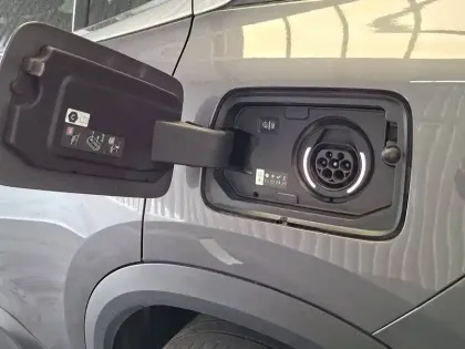 Photo 31 Citroën C5 aircross  Hybride Rechargeable 225 S&S e-EAT8