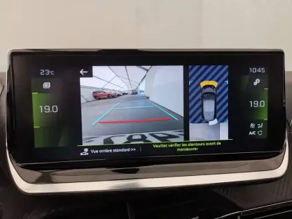 Photo 19 Peugeot 208 Gén. II Ph1 GT Line 5