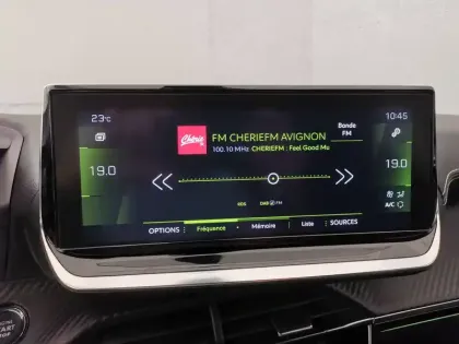 Photo 16 Peugeot 208 Gén. II Ph1 GT Line 5