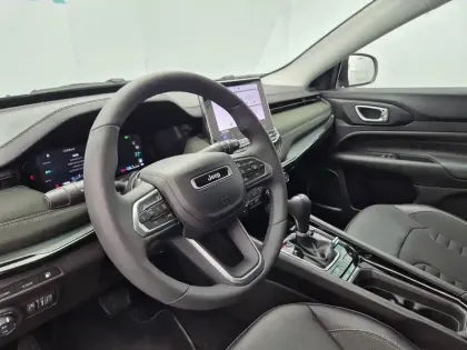 Photo 78 Jeep Compass  1.3 PHEV T4 240 ch 4xe eAWD