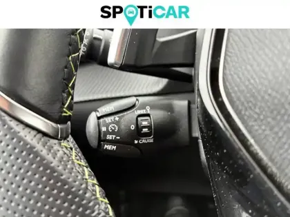 Photo 89 Peugeot 208  Hybrid 136 e-DCS6