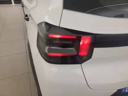 Photo 16 Citroën C3  Turbo 100 ch BVM6