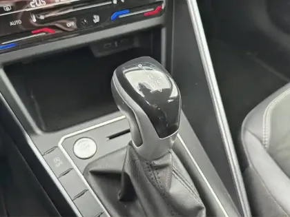 Photo 13 Volkswagen Polo  1.0 TSI 95 S&S DSG7