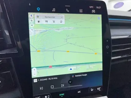 Photo 49 Renault Austral  E-Tech hybrid 200