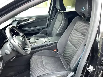 Photo 35 Renault Austral  E-Tech hybrid 200