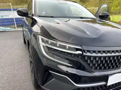 Photo 53 Renault Austral  E-Tech hybrid 200