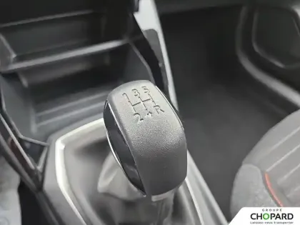 Photo 59 Peugeot 208  PureTech 75 S&S BVM5